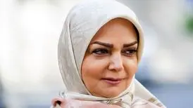 تصویری از الهه رضایی در کنار پسرش
