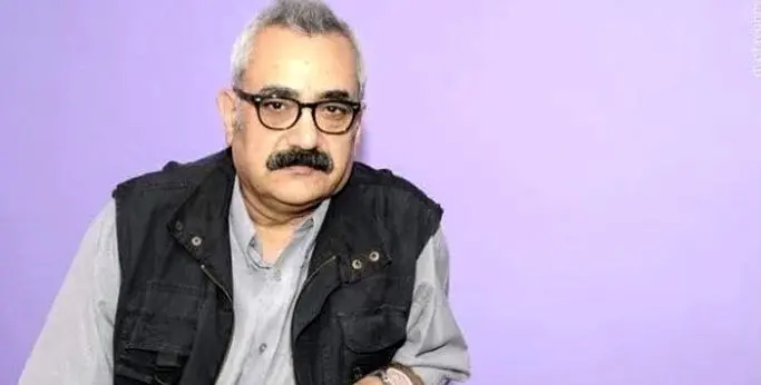 زمان جنگ «بن هور» و «باراباس» برای سربازان نمایش می‌دادم | سرباز فراری دیدم که شیشه خورده بود
