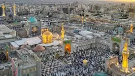 ببینید | خواننده زن مشهور آذربایجانی در قم و مشهد
