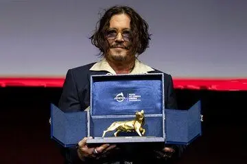 تجلیل جانی دپ در جشنواره فیلم رم/ رد شدن را دوست دارم!

