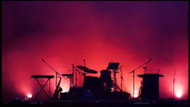 هیچ دستگاهی حق و اجازه لغو کنسرت را ندارد/ صداوسیما باید همه سازهای موسیقی را نشان دهد
