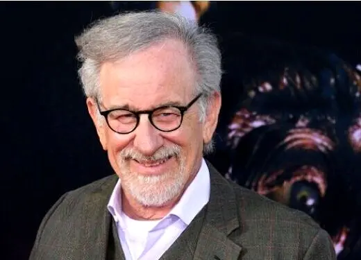 حرف های خواندنی استیون اسپیلبرگ معروف درباره آدم فضایی ها!
