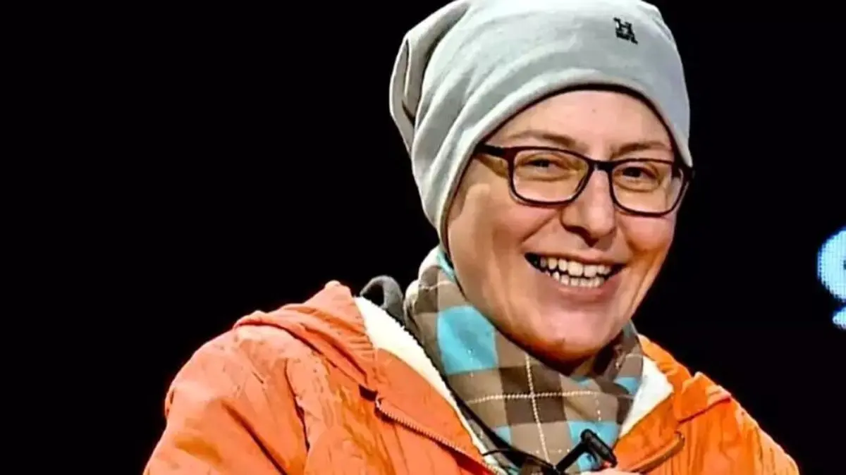 عاشق شدن سوسن پرور روی پشت بام/ ویدئو
