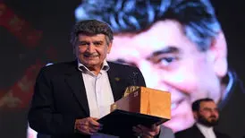 منوچهر والی‌زاده از بیمارستان مرخص شد/ خدا را شکر حالم خوب است
