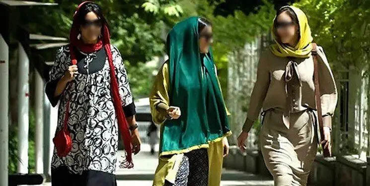 اعلام نظر ۴۱ مرجع تقلید درباره حجاب اجباری/ چند مرجع تقلید حجاب اجباری را قبول ندارند؟
