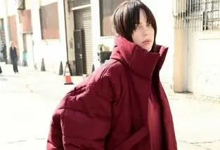 تصاویر جدید از بیلی آیلیش با پوششی متفاوت