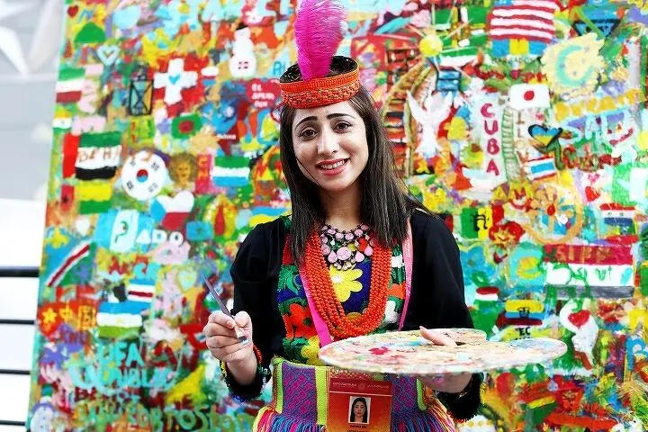 «نقاشی جهان» در اکسپو ۲۰۲۰ وارد گینس شد + تصاویر