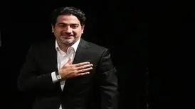همایون شجریان ترانه مشهور قدیمی را خواند
