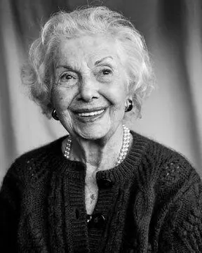 مادربزرگ مدلینگ ایران درگذشت/ عکس
