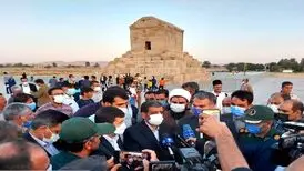 ضرغامی: قوانین را نقض کنید و اطراف پاسارگار چاه حفر کنید
