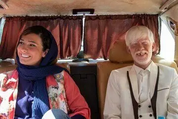 برای نقش اول «رویای کاغذی» از یک بازیگر زال واقعی استفاده کردیم
