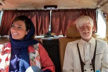 برای نقش اول «رویای کاغذی» از یک بازیگر زال واقعی استفاده کردیم
