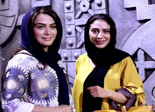 مونا و مارال فرجاد عزادار شدند/ عکس