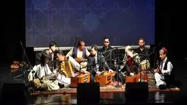 هنرمندان افغانستانی ساکن ایران در حوزه هنری کنسرت می‌دهند + فیلم
