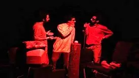 واکنش مرکز هنرهای نمایشی به توقف بلیت‌فروشی نمایش نوید محمد زاده