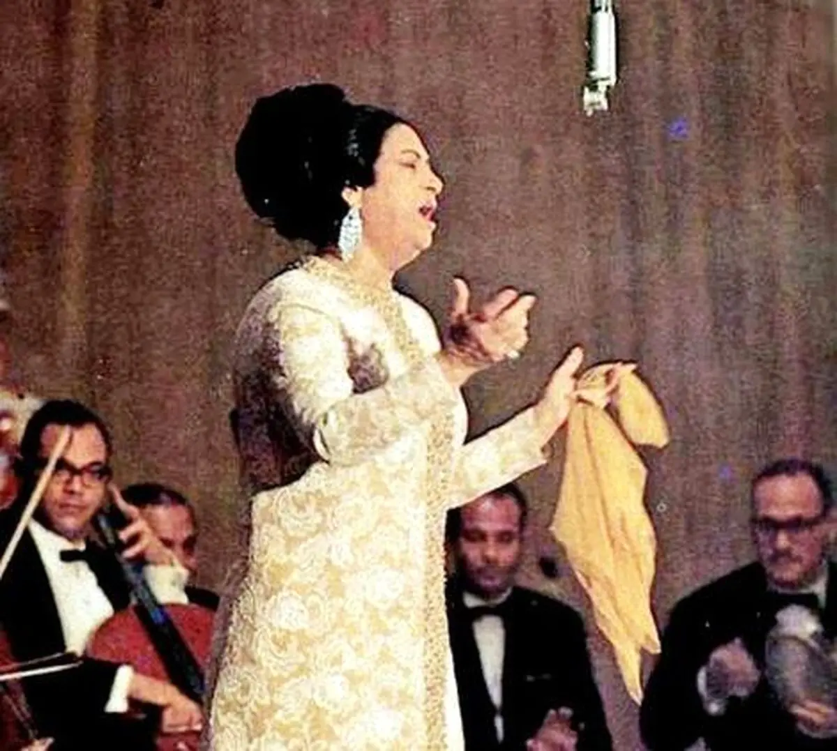 ام کلثوم 126 ساله شد
