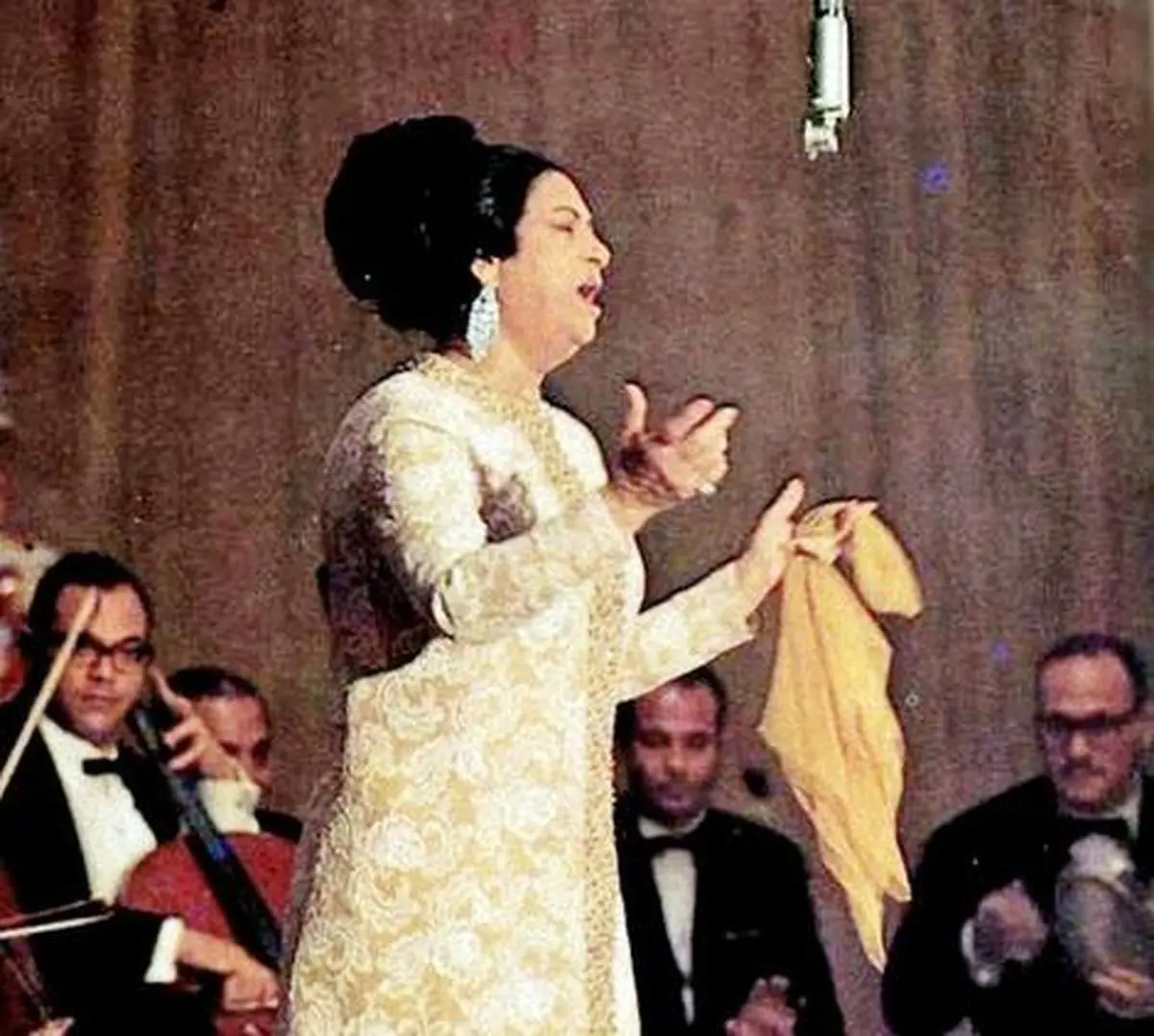 ام کلثوم 126 ساله شد
