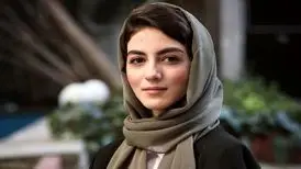 خوشحالی پردیس پورعابدینی در یک کافی‌شاپ/ تصاویر
