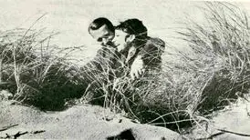 گفت‌وگو با زن تبهکاری که با سه رمان دنیا را تسخیر کرد
