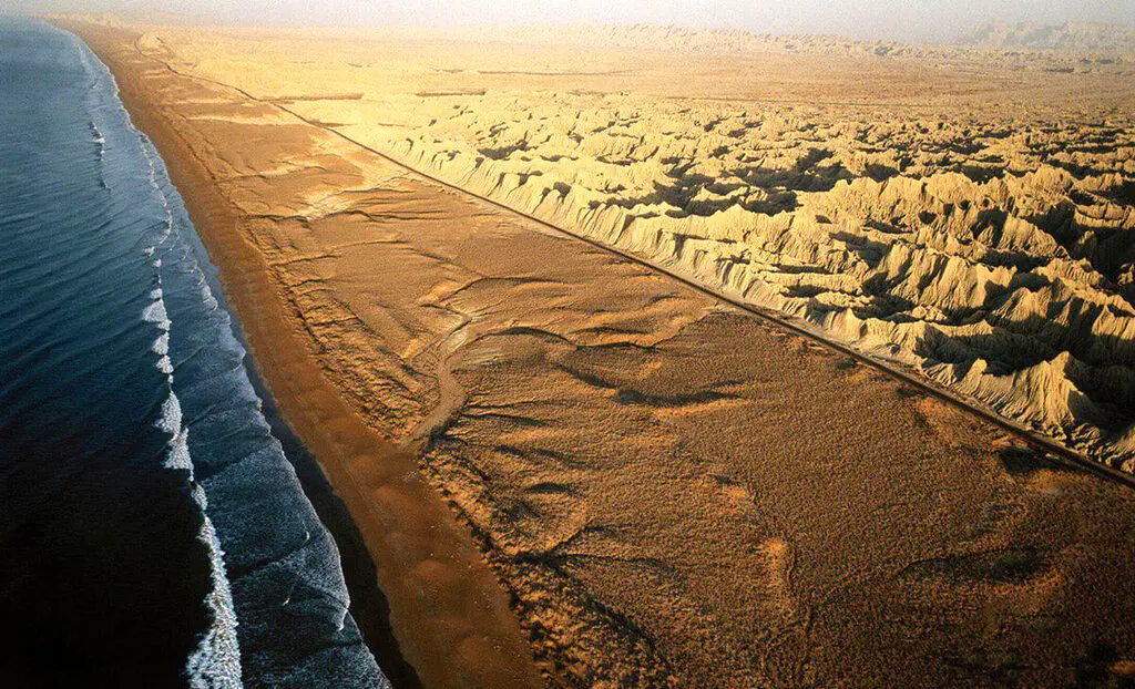 کشف محل زندگی انسان‌های اولیه در سواحل جنوب ایران 