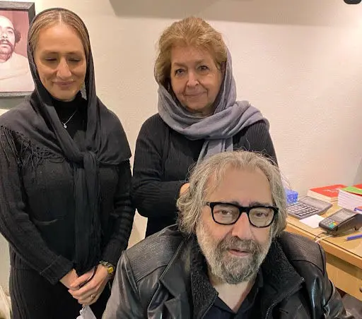 لیلی گلستان: نقاشی‌های مسعود کیمیایی، دقیقا خودِ مسعودند