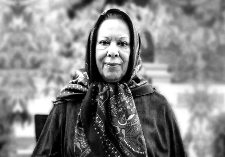قبل از سیمین، زن‌ها فقط از عشق‌های ناکام می‌نوشتند