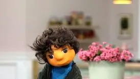 ببینید | فحاشی «بچه مهمونی» به محمد بحرانی به خاطر شباهت لباس پرسپولیس با بایرن مونیخ