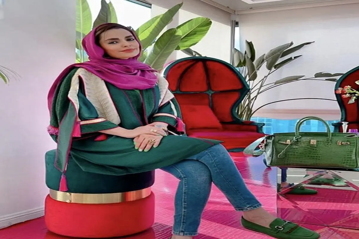 قاب خانوادگی و پربازدید مرضیه سریال آوای باران
