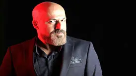 امیر آقایی با گریمی تازه در «شبگرد» / عکس