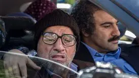 جوانی باباپنجعلی با کراوات

