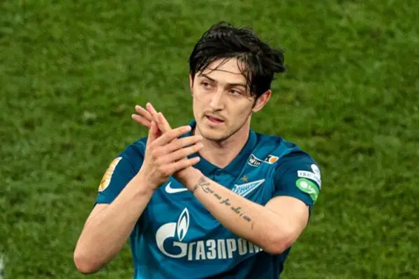 عکس دختری که ادعاشده بچه سردار آزمون است!