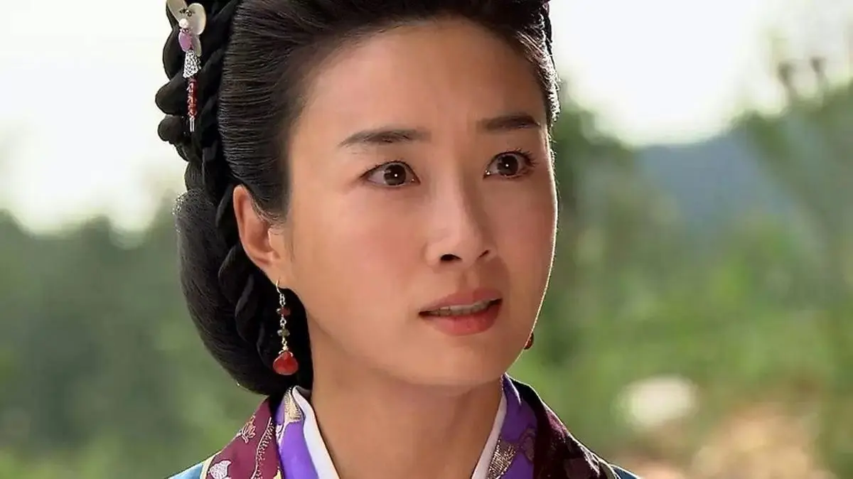 تغییر چهره جذاب «بانو یوها مادر جومونگ» بعد 18 سال در 52 سالگی
