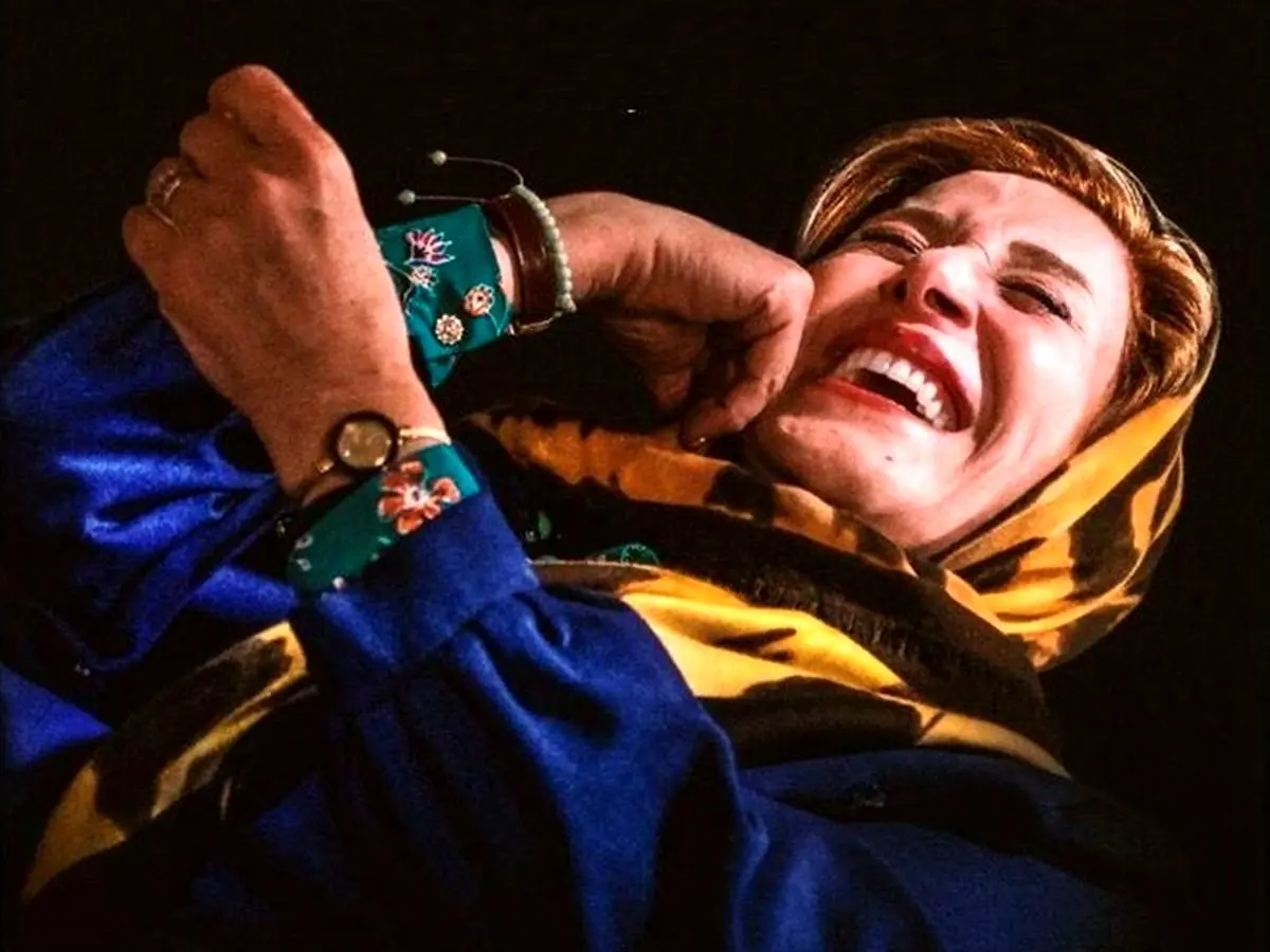 این بازیگران «ممنوع‌التبلیغ» هستند!/ اعتراض با پوستر‌های سفید
