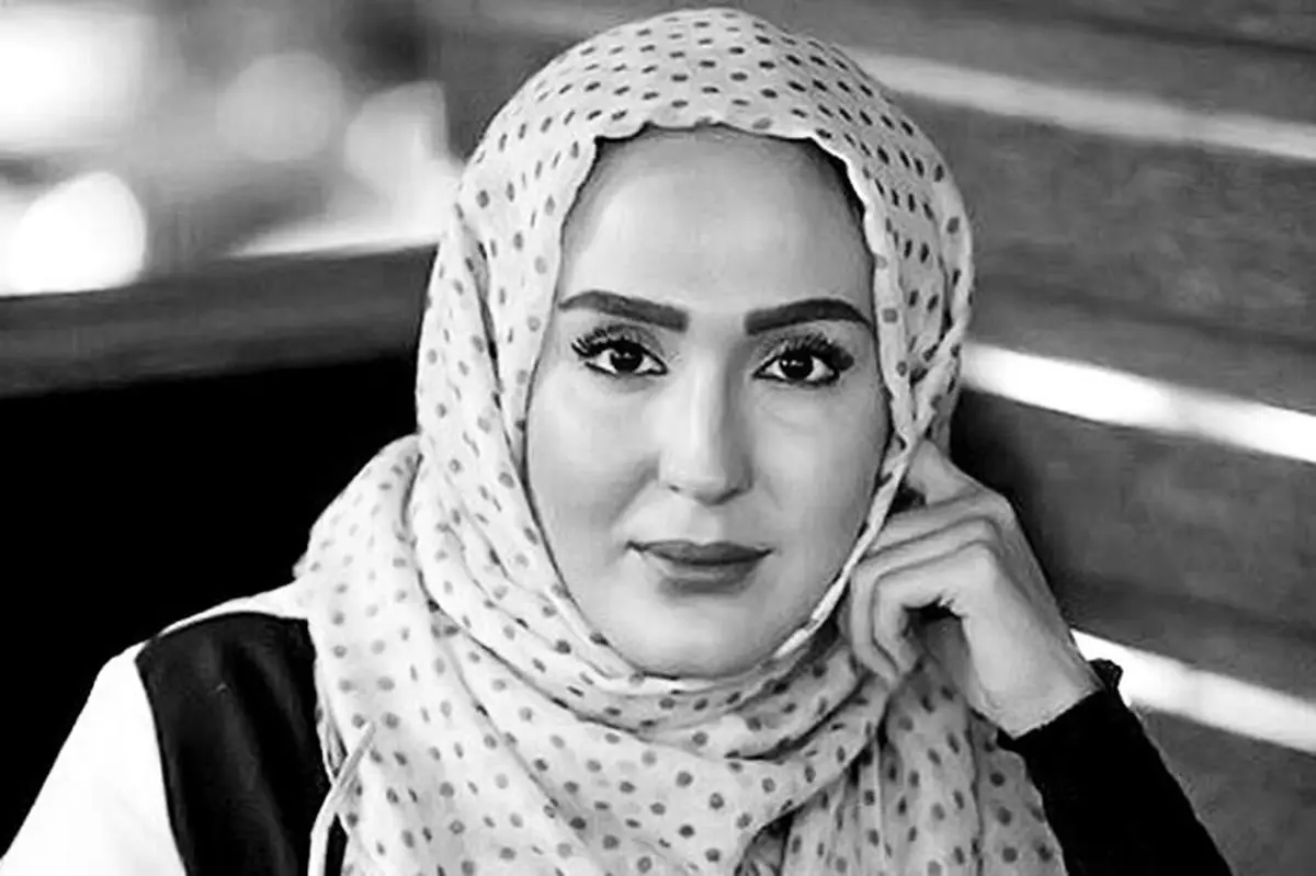 سنگ مزار زهره فکور صبور نصب شد+عکس