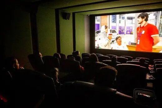 «منهای سیاست» رونمایی شد / روایتی از غلبه فضای مه‌آلود سیاست بر ورزش
