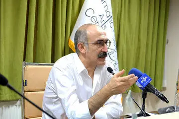 هادی حجازی‌فر: دنبال جشنواره پرزرق و برق نبودیم
