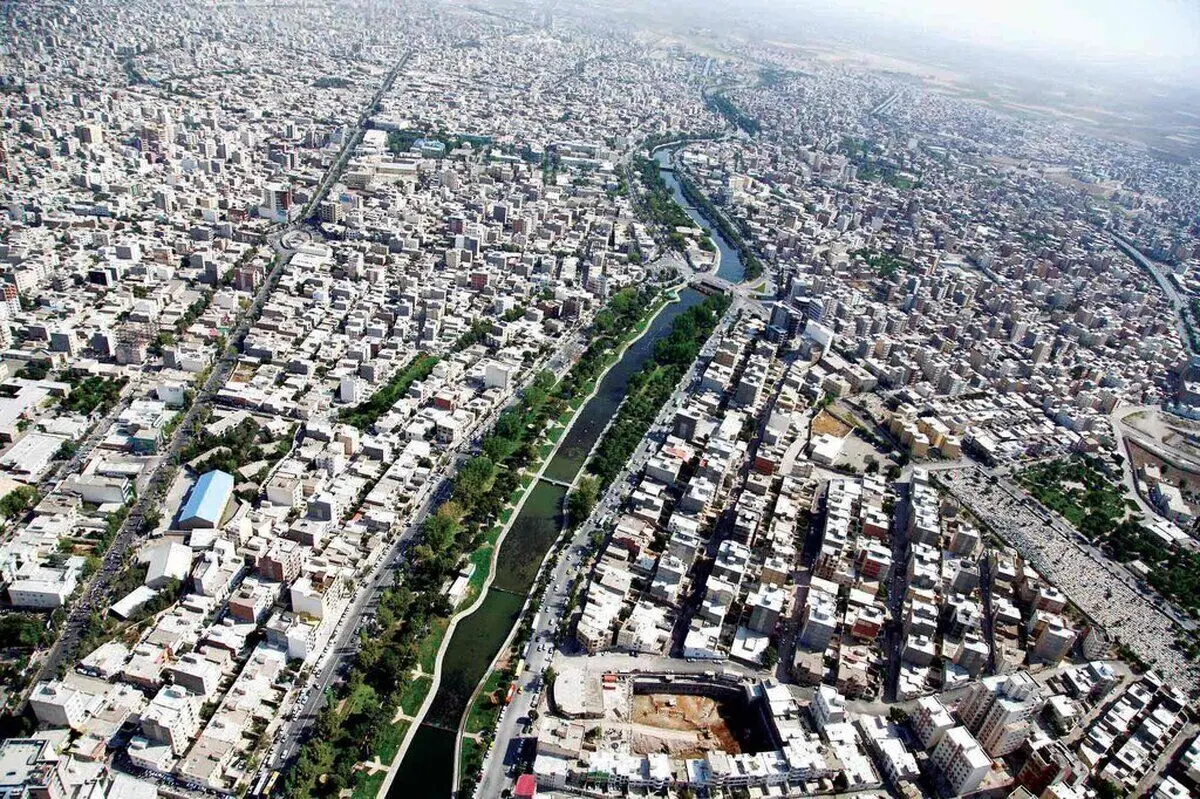 اینجا خنک‌ ترین شهر ایران است / لذت گردشگران از هوای ییلاق شهر ایران
