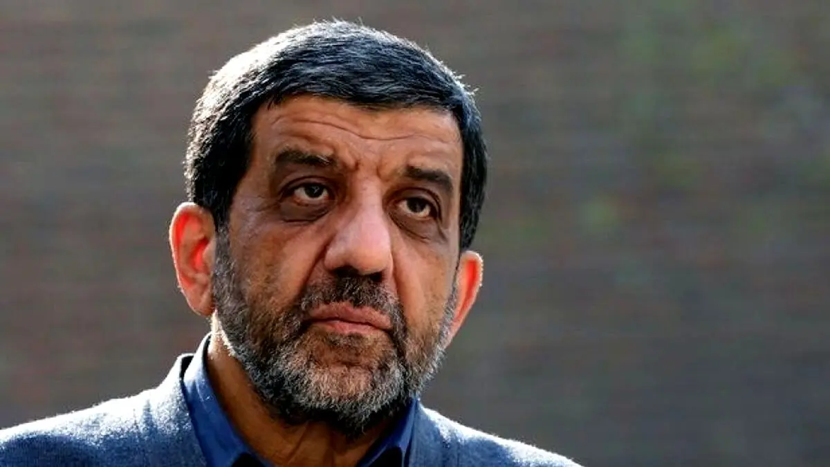 واکنش ضرغامی نسبت به نوع پوشش خبر قهرمانی فرزانه فصیحی
