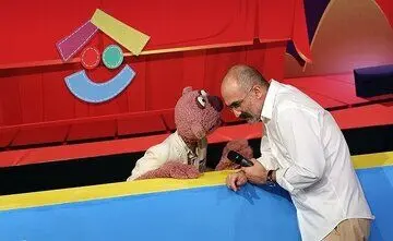 علاقه بازیگر «پوست شیر» به عروسک/ «جناب خان» به شبکه کودک خوش‌آمدی!
