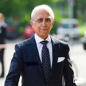 انتقاد روزنامه ایران از هو شدن سمیعی در کنسرت ابی
