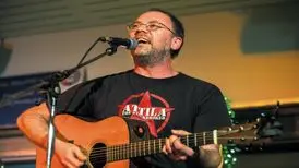 صدای را بلند کنید و از تعطیلی کارخانه‌های اسلحه‌سازی بگویید