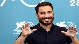 نوید محمدزاده با گریم عجیب جبار سینگ
