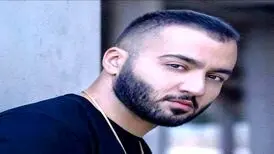 توماج صالحی به دلیل شکستگی پا و انتشار اخبار کذب مربوط به لحظه بازداشتش، شکایاتی را در دادسراهای «کارکنان دولت» و «رسانه» ثبت کرد/ امیدواریم دیوانعالی کشور بخشنامه عفو را در قبال توماج صالحی اعمال کند

