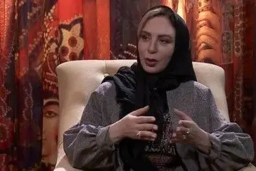واکنش روزنامه جوان به ماجرای کشف حجاب افسانه بایگان
