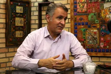 محمد فاضلی کتاب «فراز و فرود ملت‌ها» را رونمایی می‌کند
