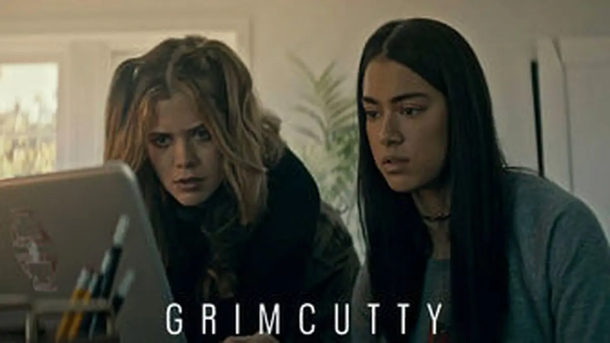 همکار ترسناک موموی قاتل
