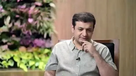 ببینید | چرخش موضع و عذرخواهی نیم‌بند رائفی پور از اهالی موسیقی