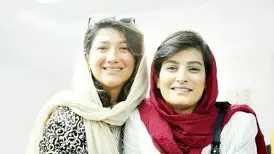 درخواست انجمن صنفی روزنامه‌نگاران درباره نیلوفر حامدی و الهه محمدی
