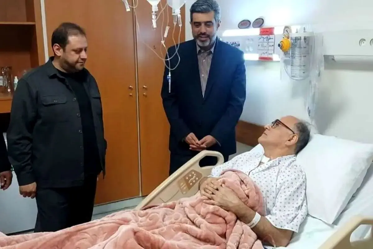 نصیر حیدریان، رهبر ارکستر سمفونیک تهران در بیمارستان بستری شد