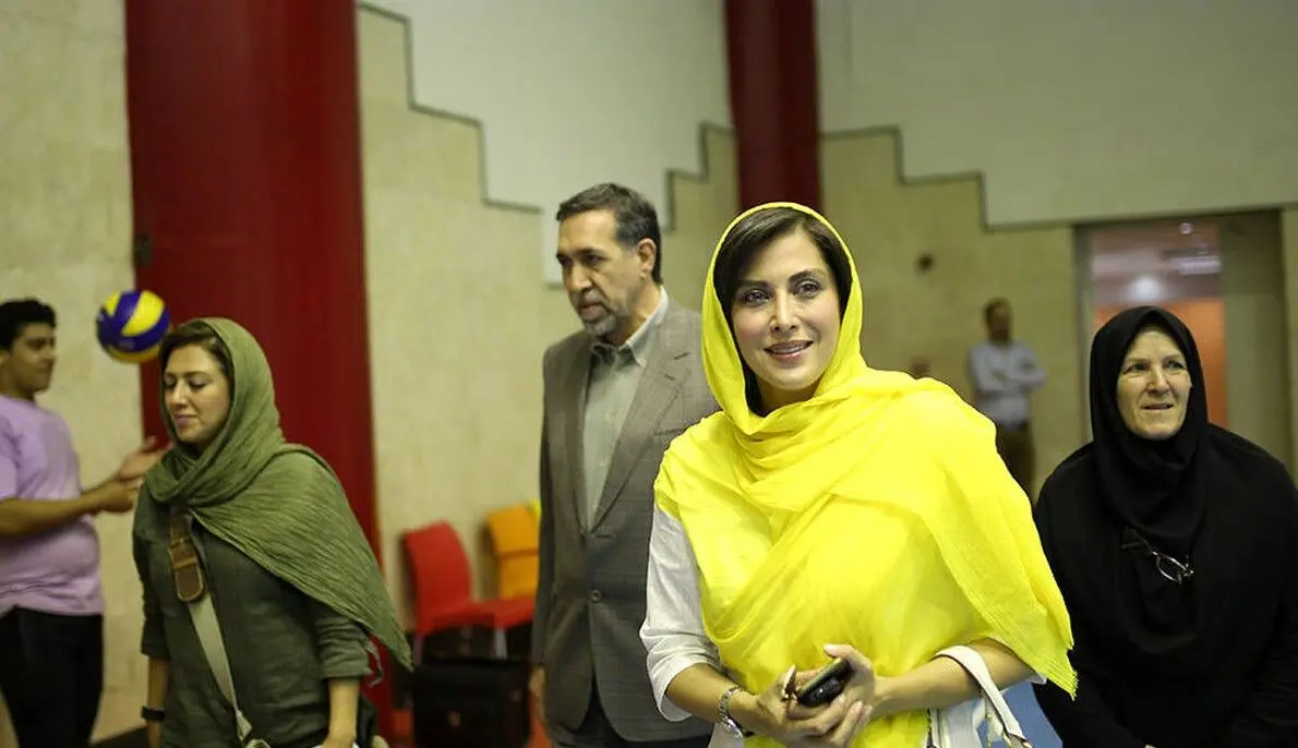 خداحافظی مهتاب کرامتی!

